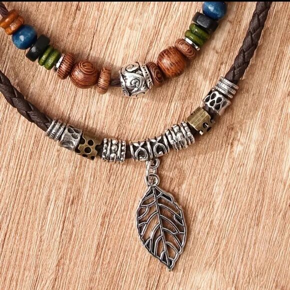 Adjustable Bohemian Necklace layered Leaf Wooden Bead - Picture 2 of 6